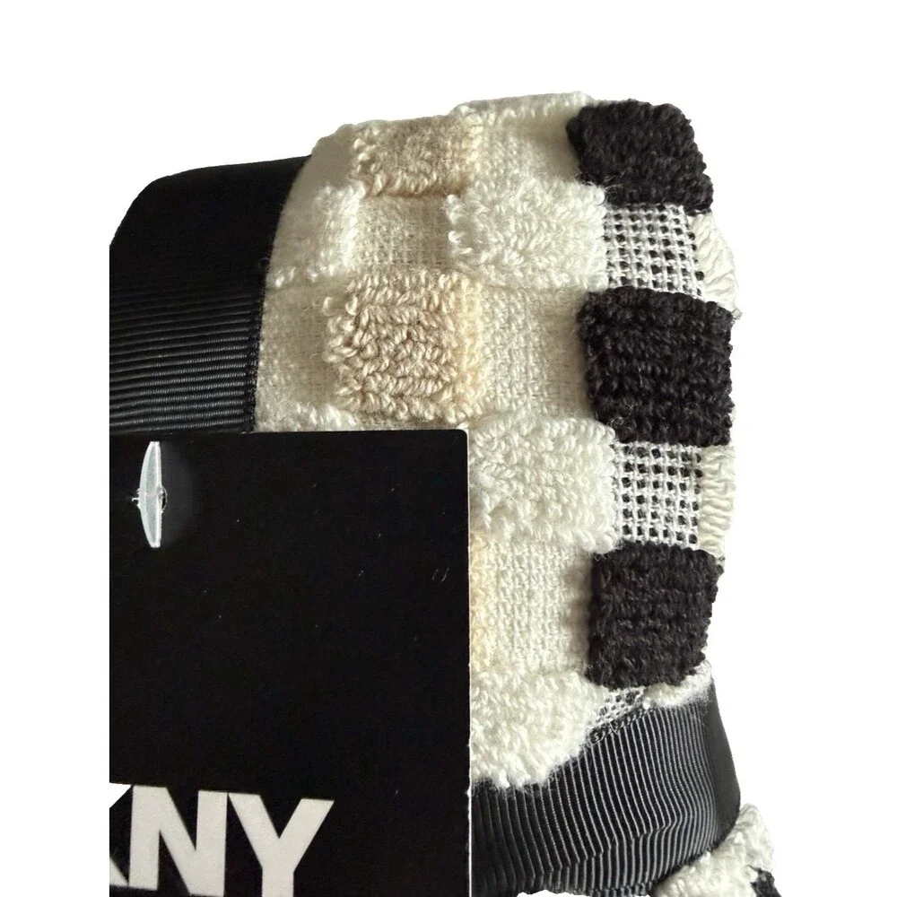 DKNY Facecloths Washcloths Set of 4 Black Beige White Check 100% Cotton Soft